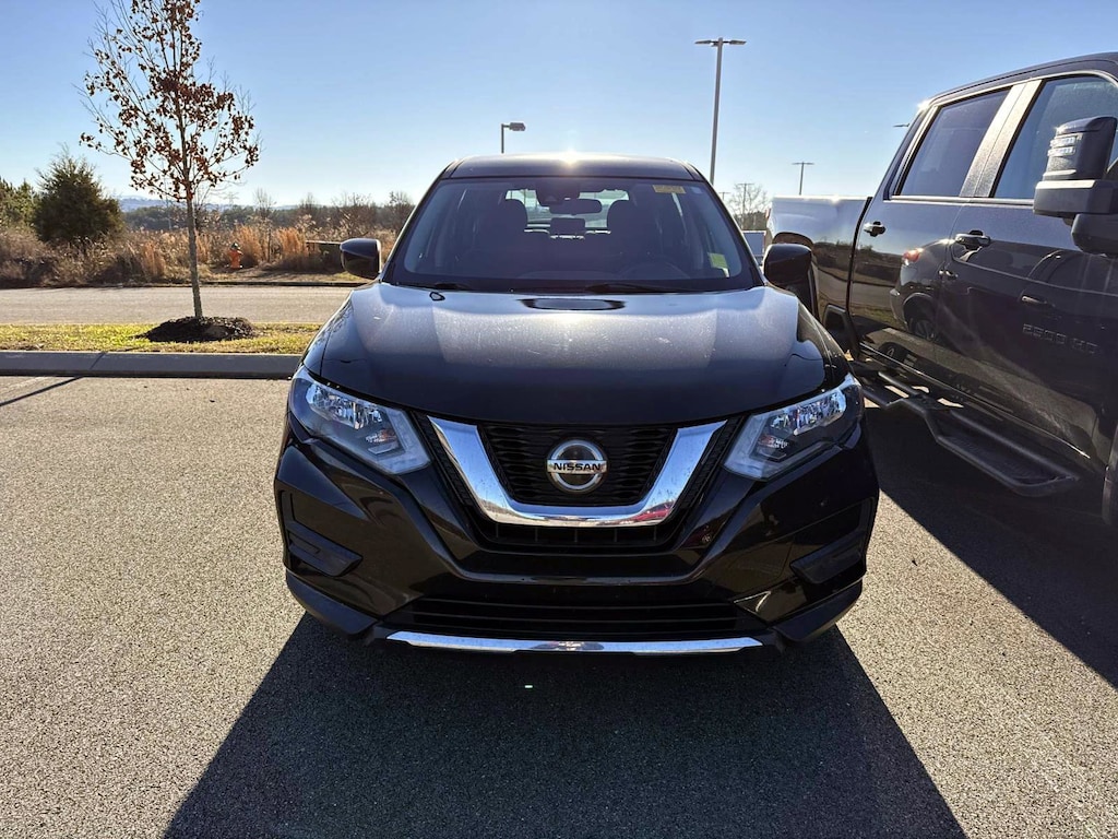 Used 2020 Nissan Rogue S FWD S