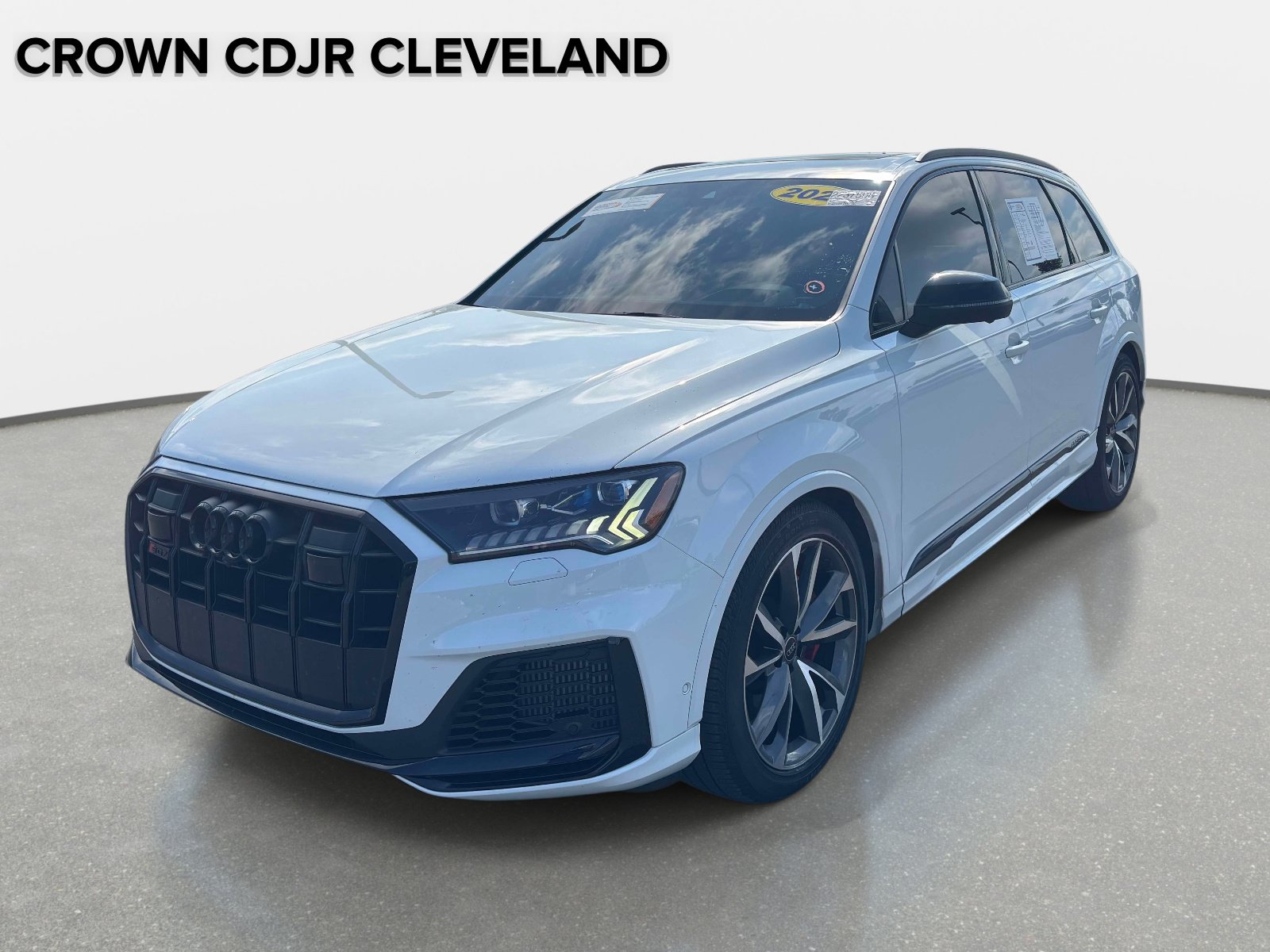 Glacier White 2023 Audi SQ7 4.0T quattro Prestige SUV / Crossover All-Wheel Drive 8-Speed Automatic