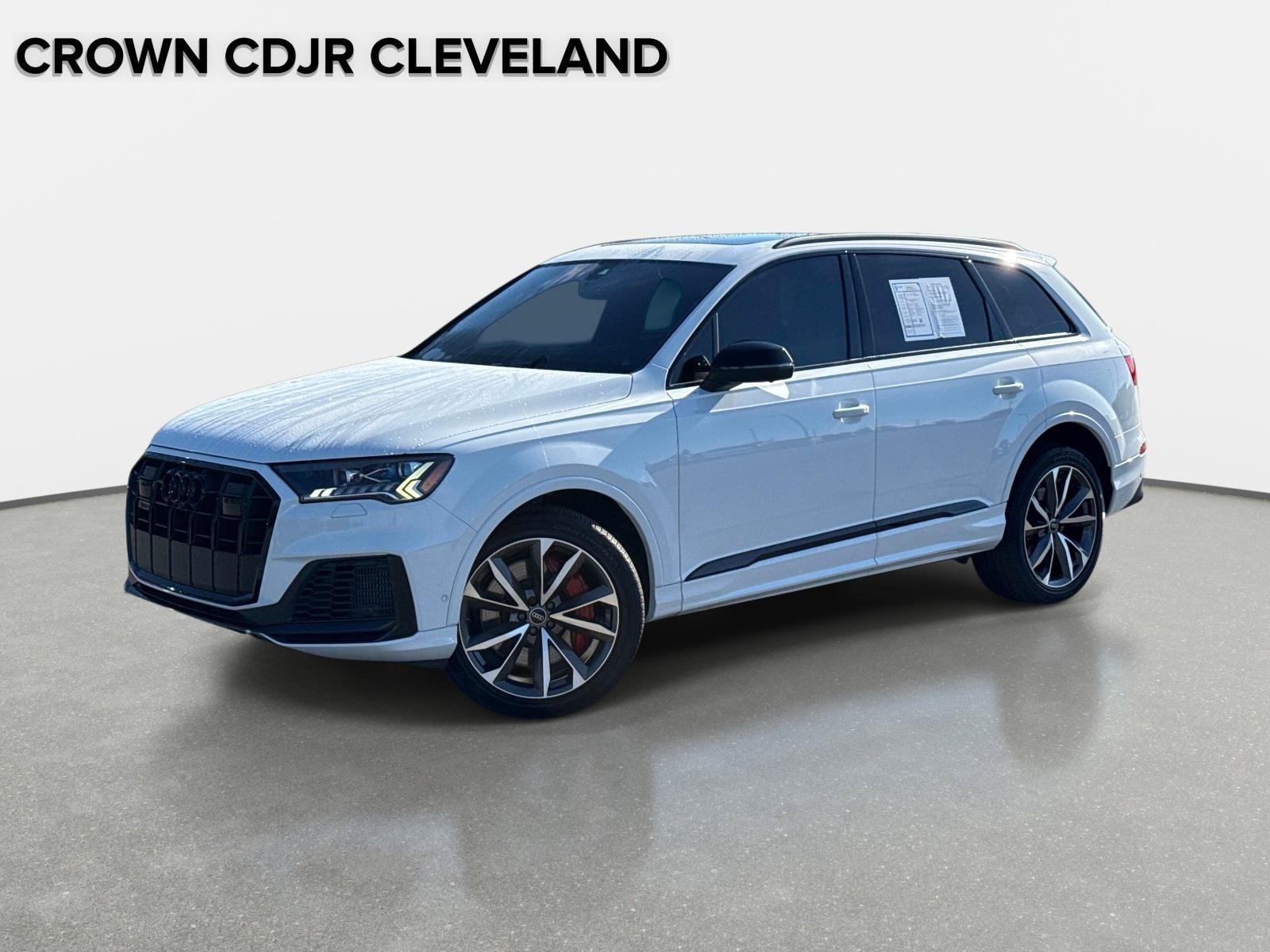 2023 Audi SQ7 Prestige quattro Tiptronic's photo