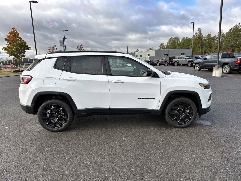 New 2026 Jeep Compass Latitude Sport Utility
