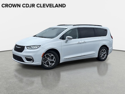 2022 Chrysler Pacifica Limited Limited FWD
