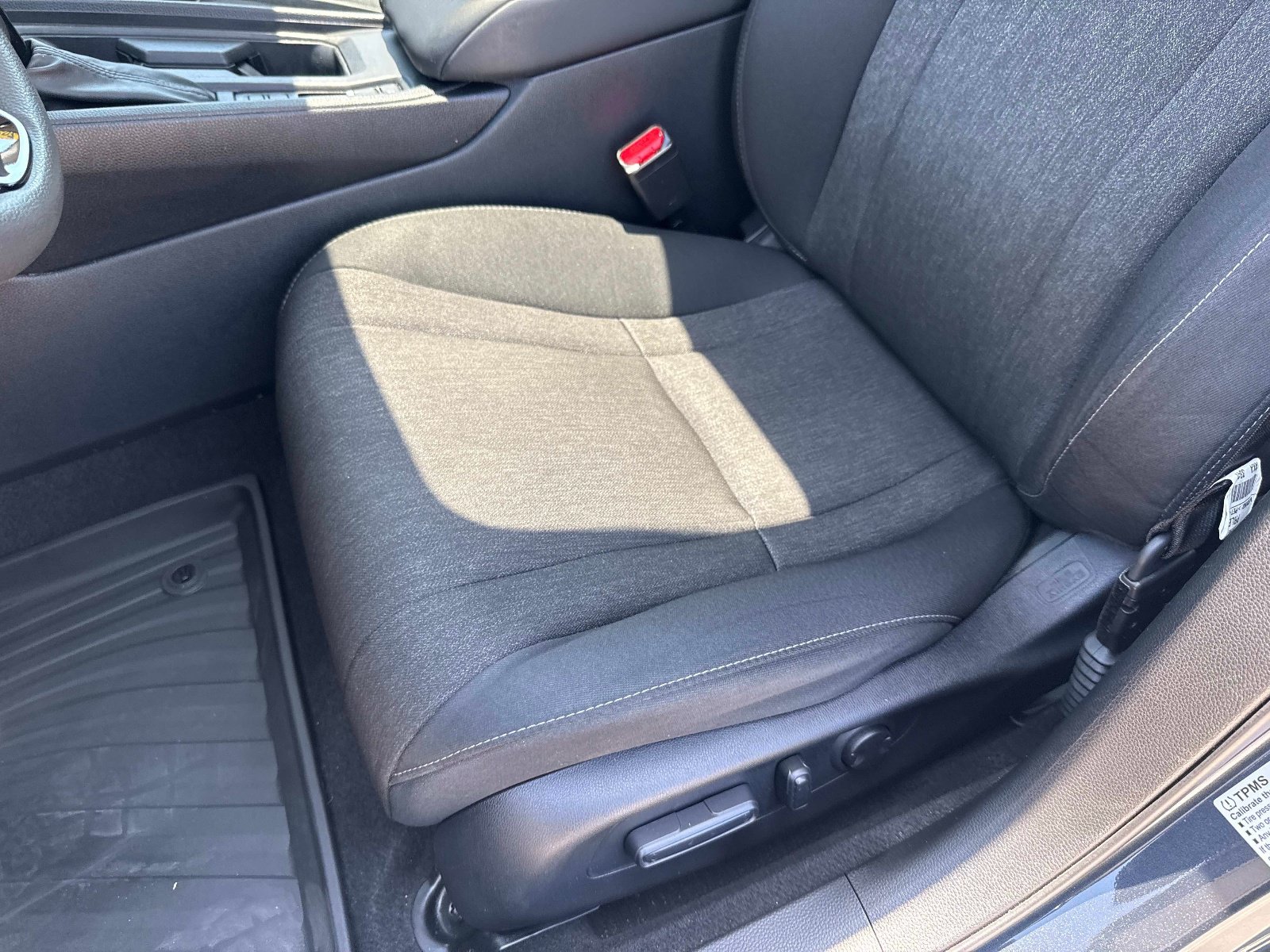 2024 Honda Accord EX - Photo 18