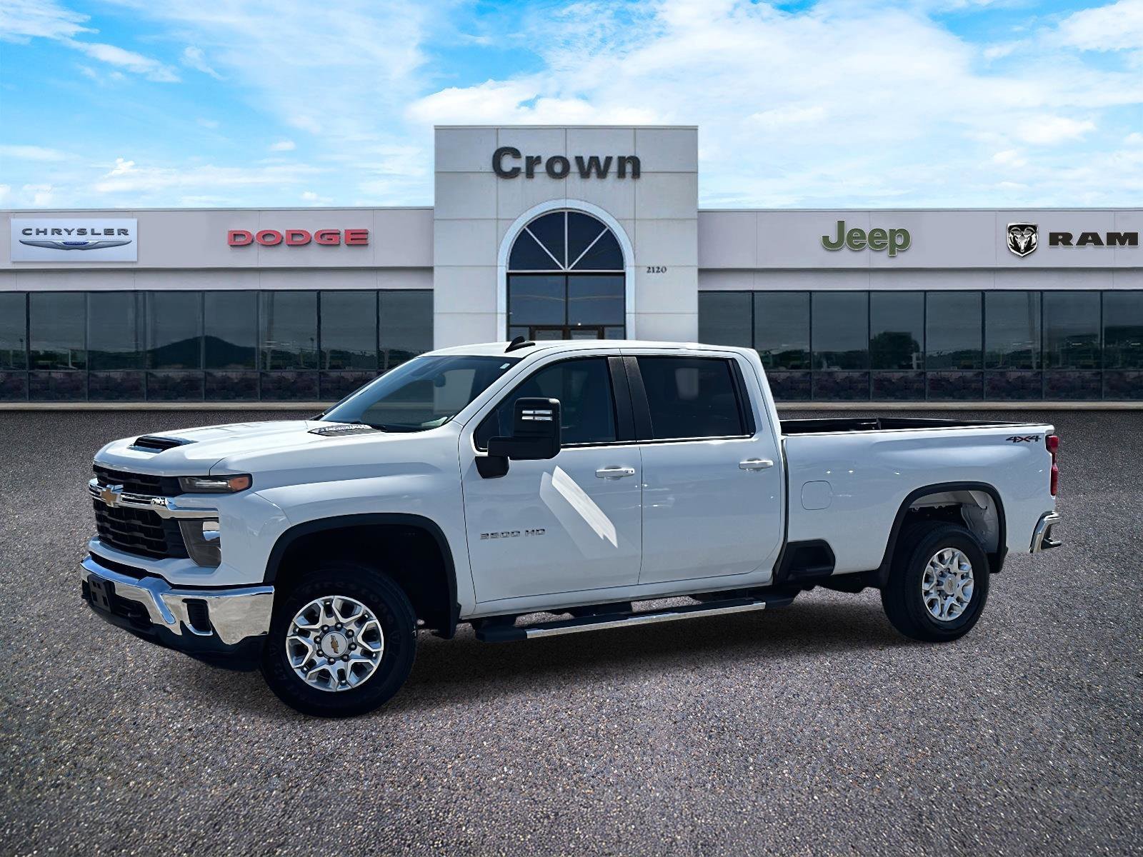 2024 Chevrolet Silverado 3500HD LT's photo