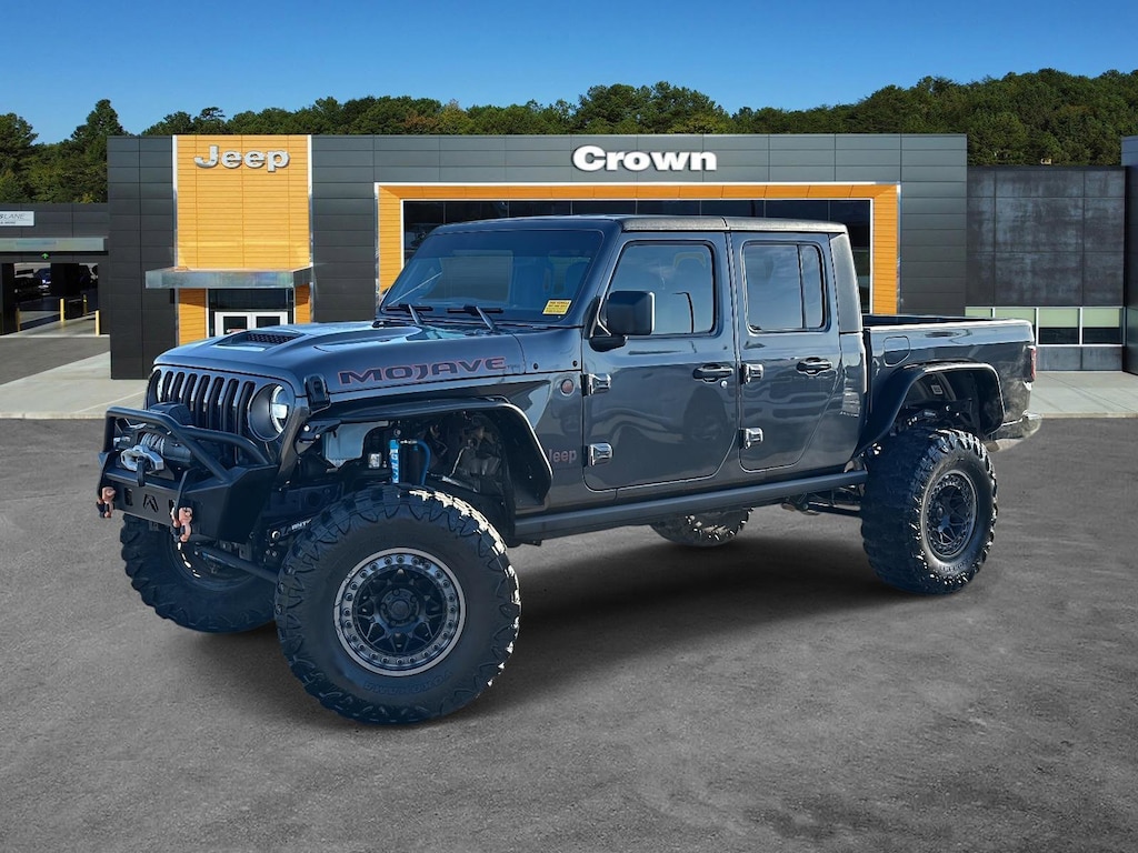 Used 2023 Jeep Gladiator Mojave Mojave 4x4