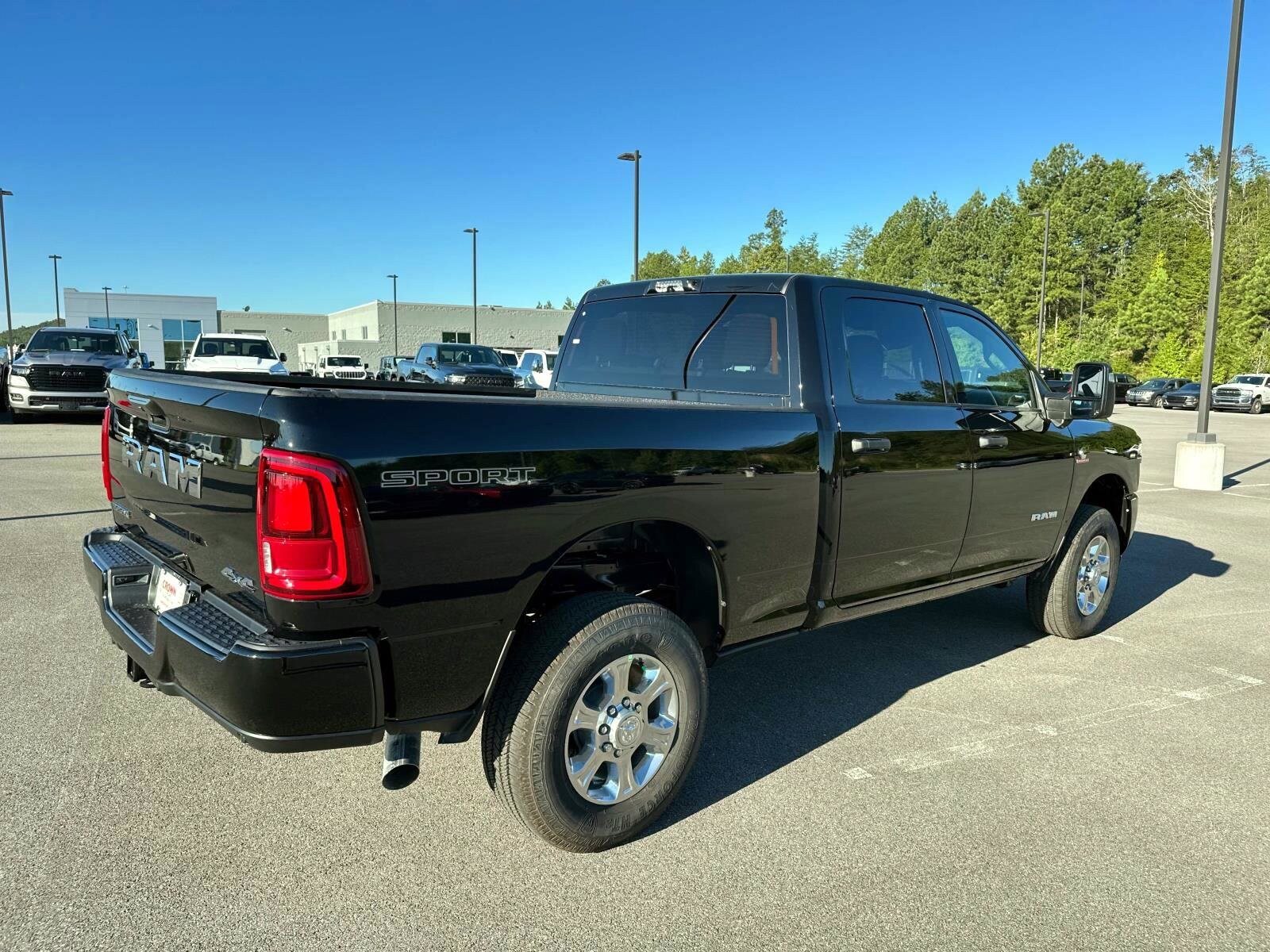 2026 Ram 2500 Big Horn photo 3