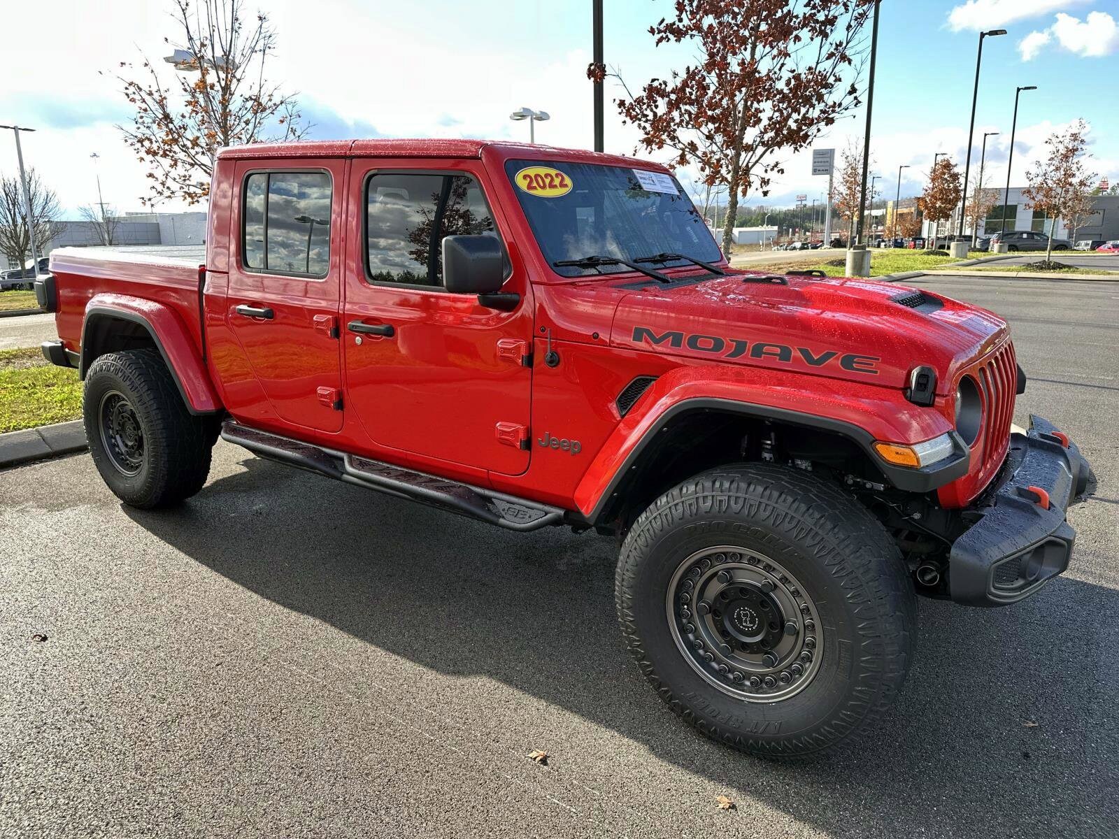 2022 Jeep Gladiator Mojave photo 3