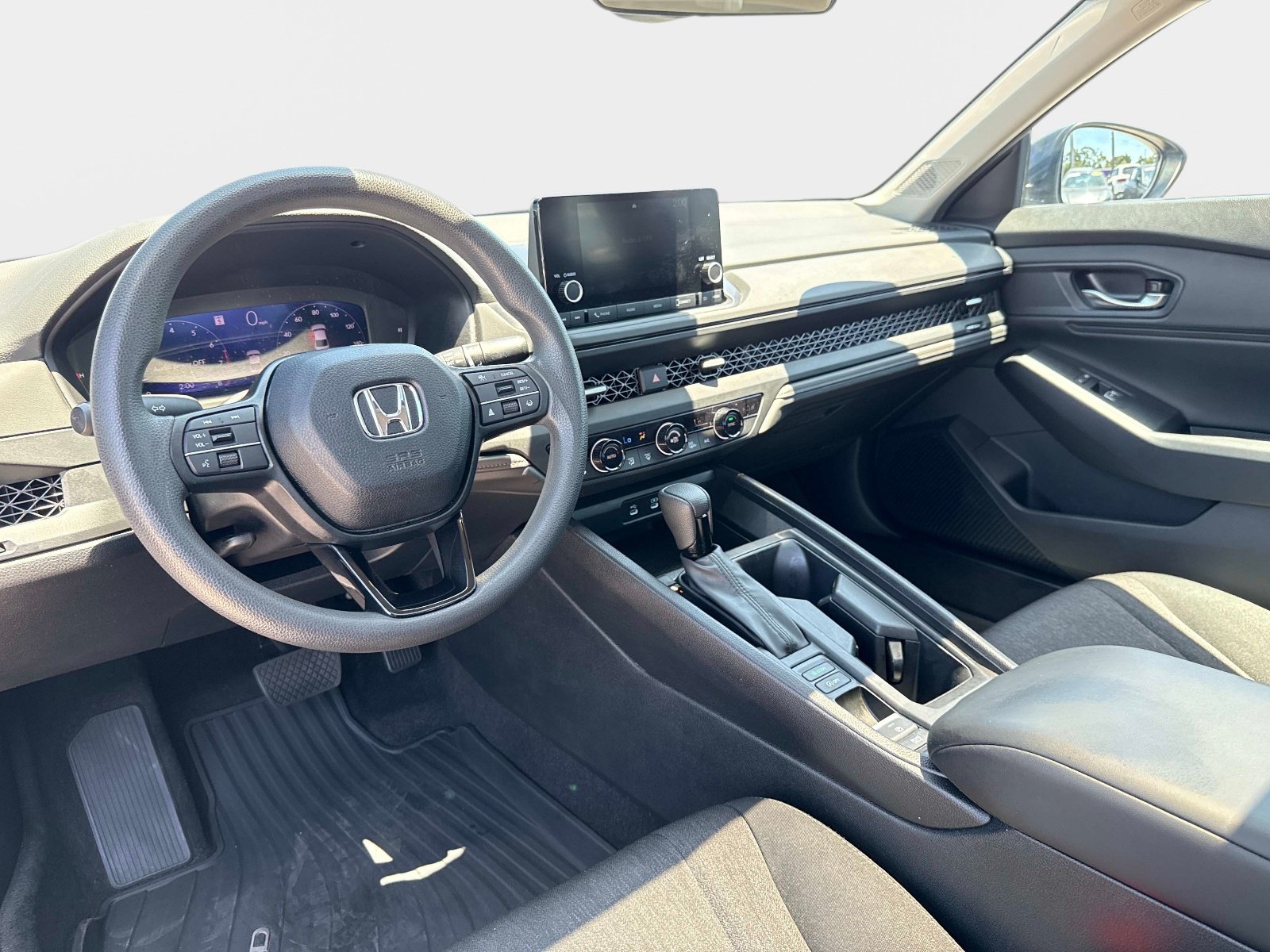 2024 Honda Accord EX - Photo 14