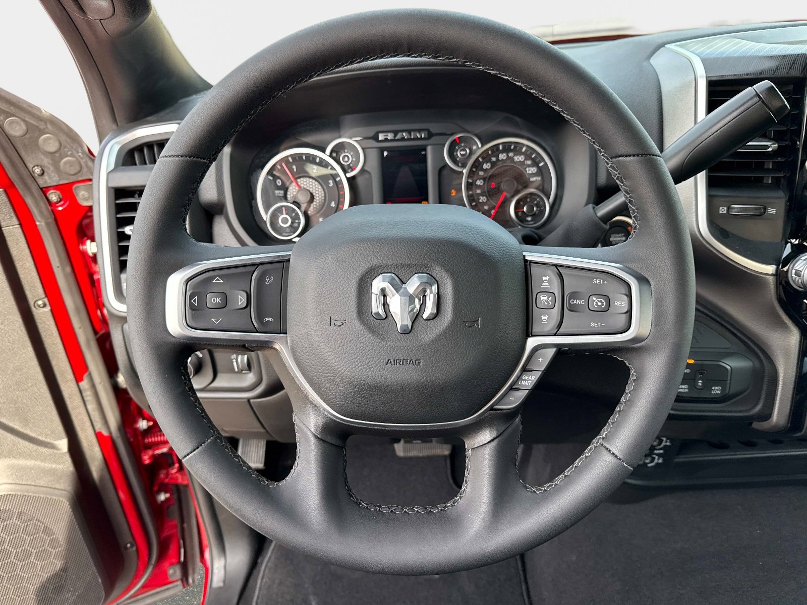 2026 RAM 2500 Big Horn - Photo 26