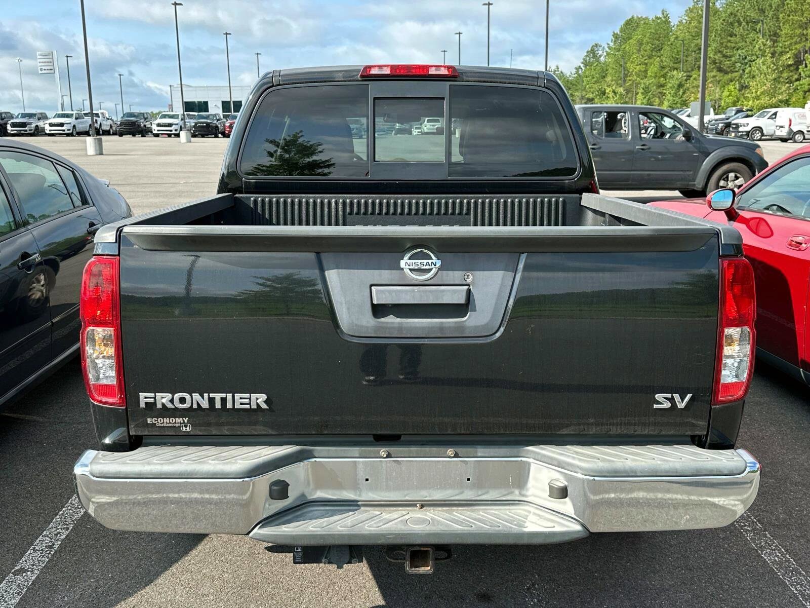 2019 Nissan Frontier Crew Cab SV photo 4