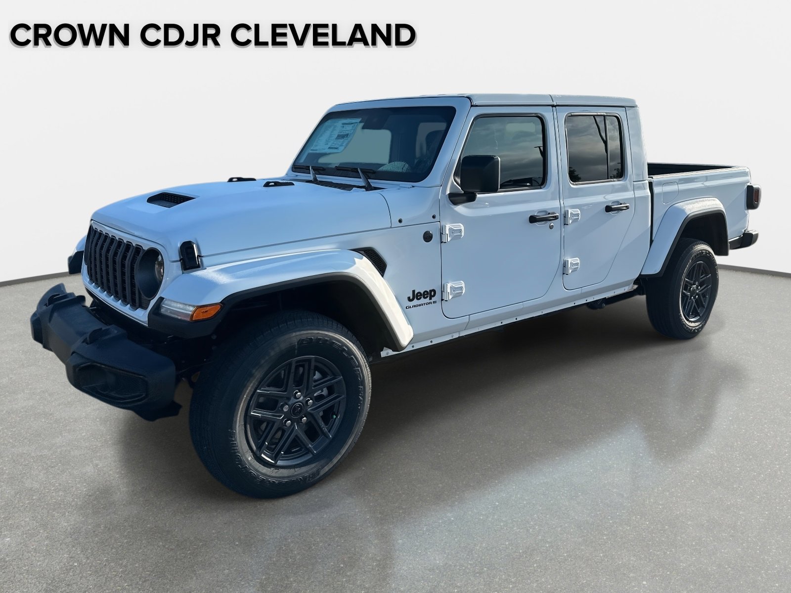 2025 Jeep Gladiator Sport S Auto's photo