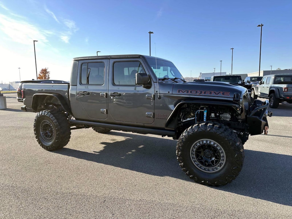 Used 2023 Jeep Gladiator Mojave Mojave 4x4