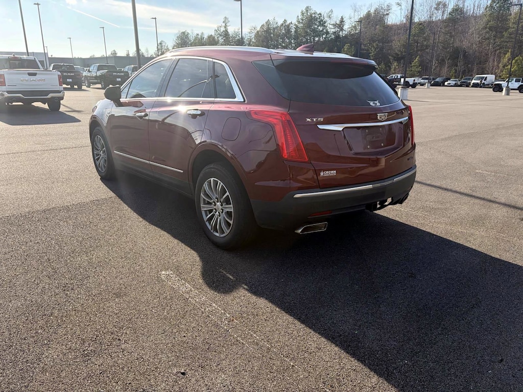 Used 2018 Cadillac XT5 Luxury FWD Luxury