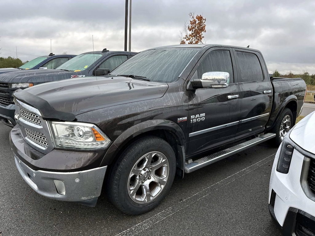 Used 2016 Ram 1500 Laramie 2WD Crew Cab 140.5 Laramie