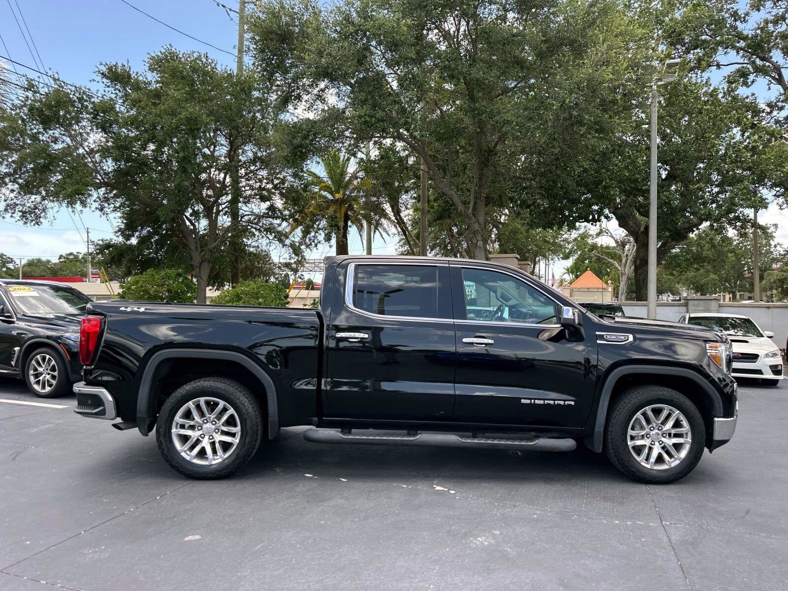 2021 Gmc Sierra 1500 SLT photo 3