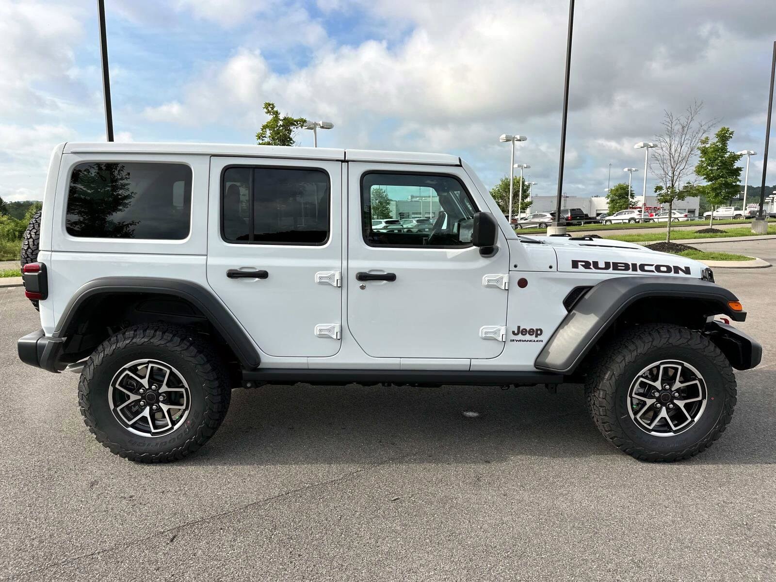 2025 Jeep Wrangler Rubicon Sport photo 3