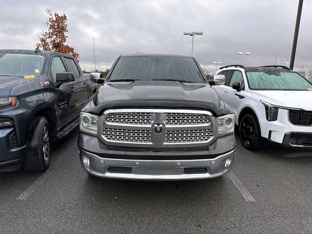 Used 2016 Ram 1500 Laramie 2WD Crew Cab 140.5 Laramie