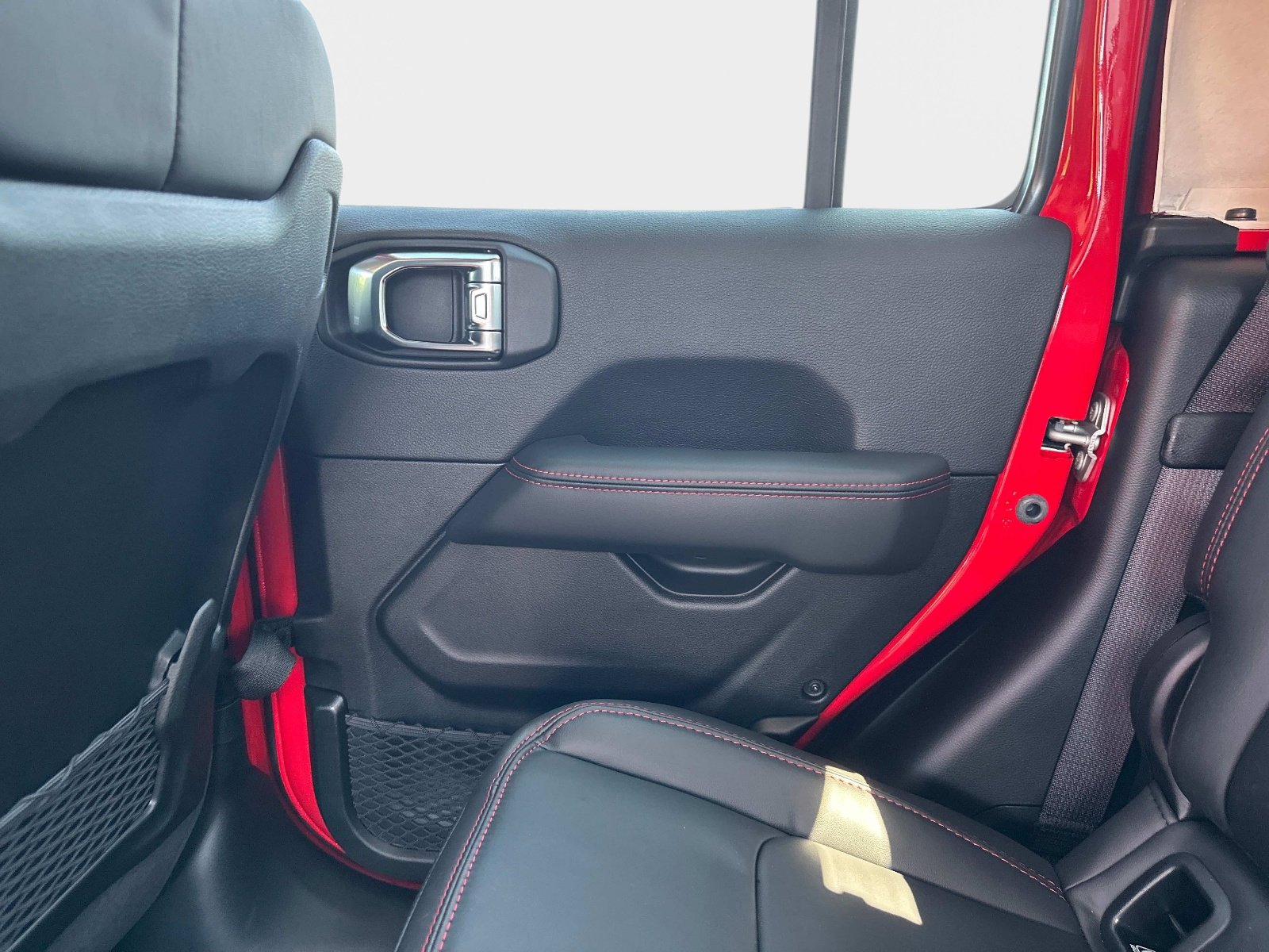 2025 Jeep Gladiator Rubicon - Photo 15