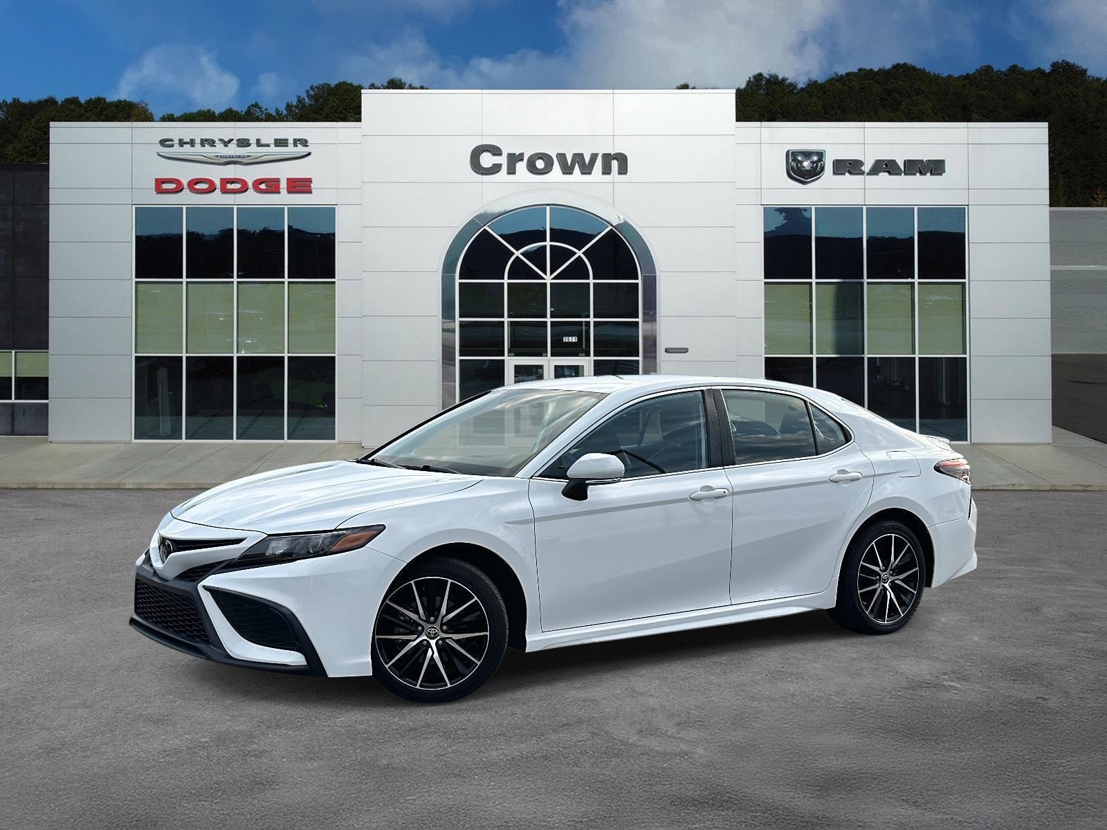 2021 Toyota Camry SE Nightshade