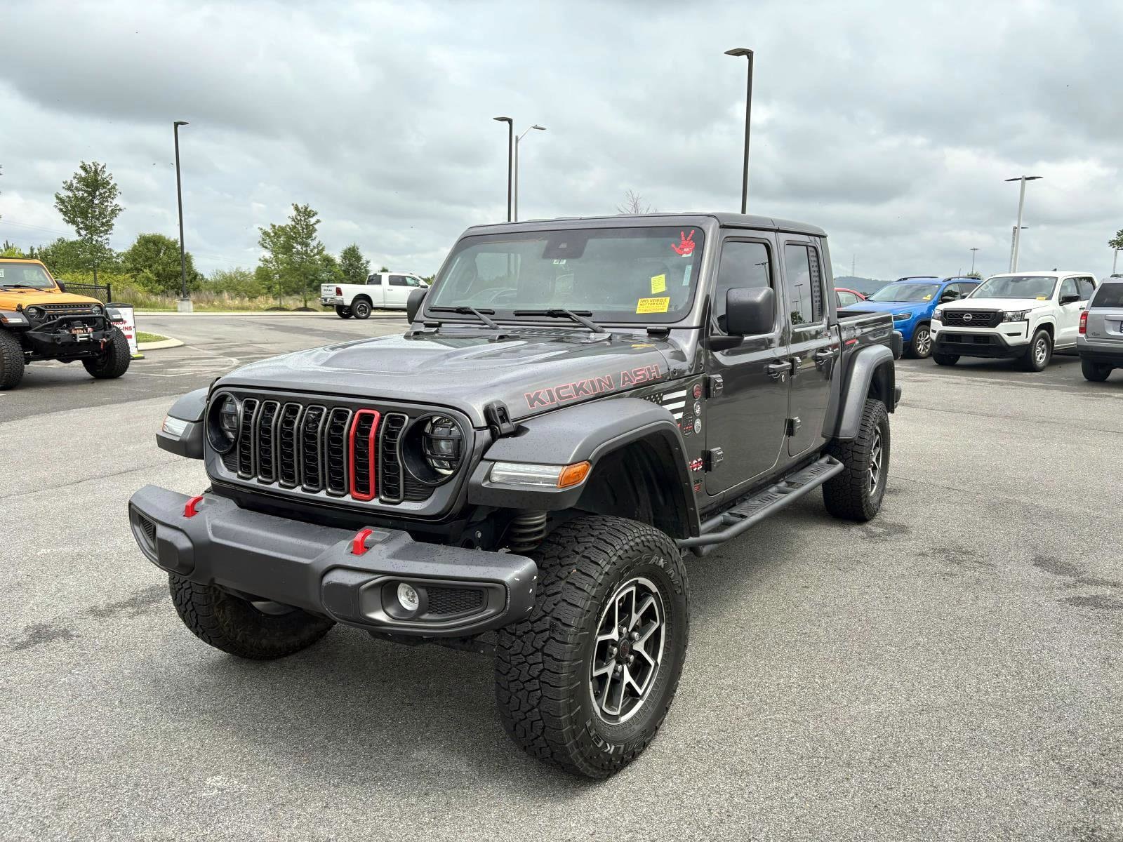 2024 Jeep Gladiator Rubicon's photo