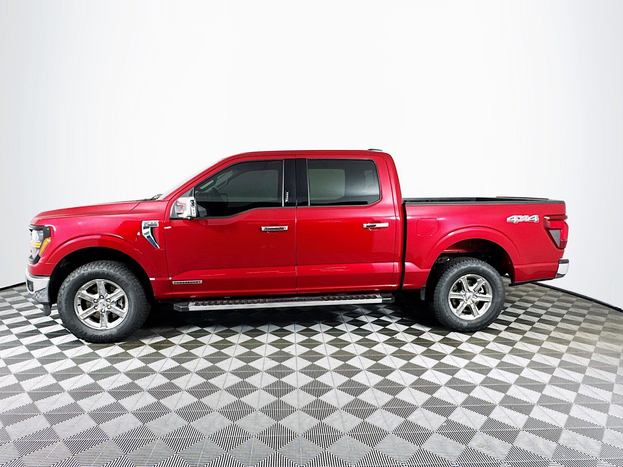 2024 Ford F-150 XLT photo 4