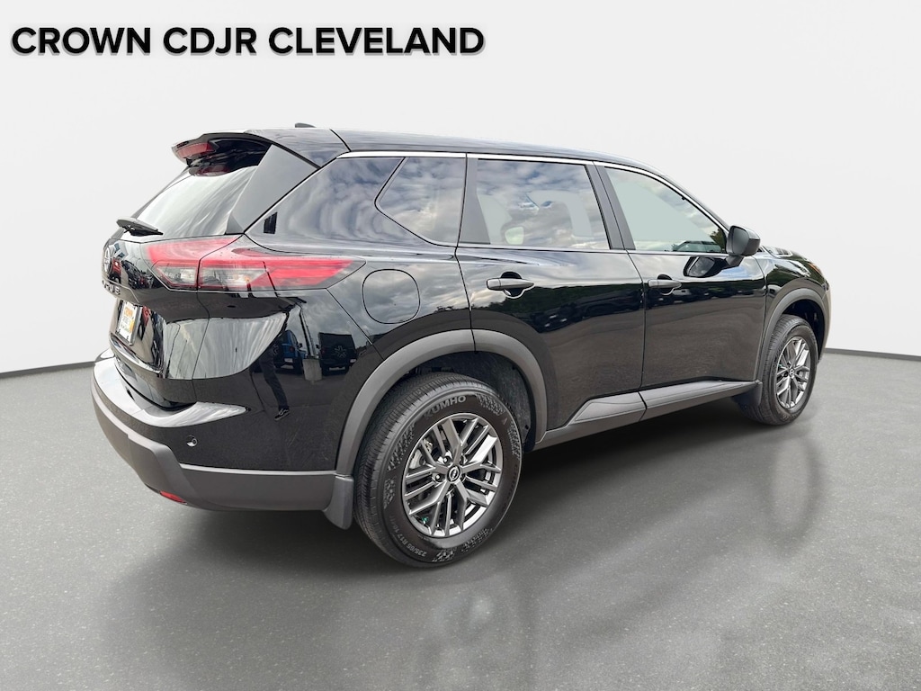 Used 2026 Nissan Rogue S FWD S *Ltd Avail*