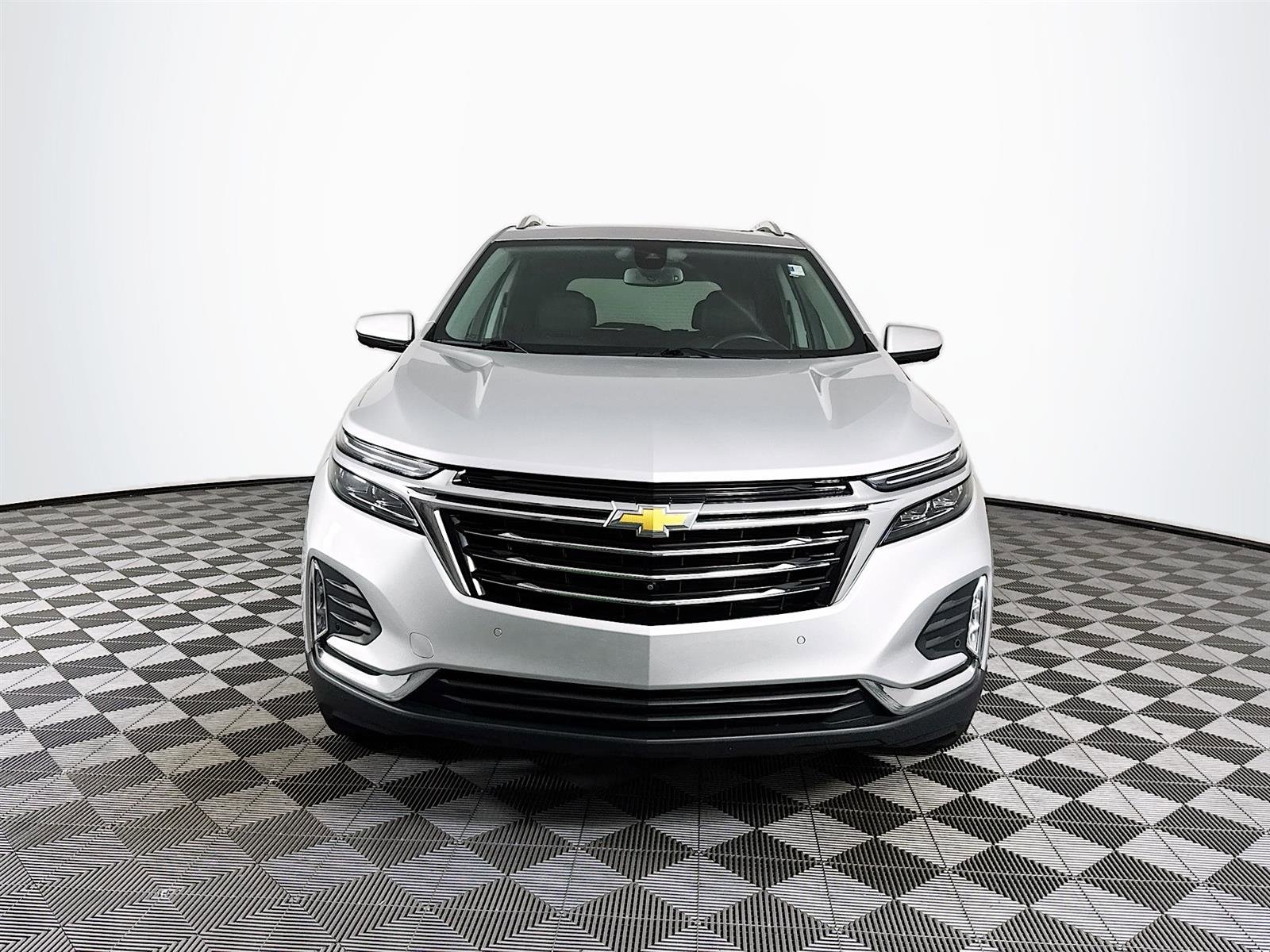 Used 2022 Chevrolet Equinox Premier with VIN 2GNAXNEV9N6156030 for sale in Mcdonald, TN