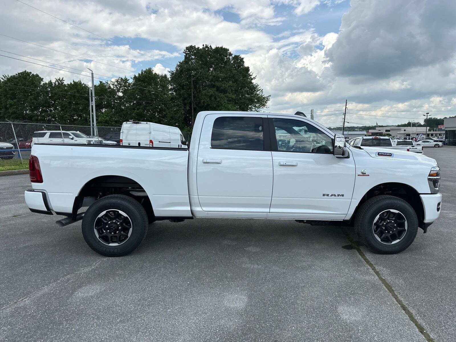 2025 Ram 2500 Laramie photo 3