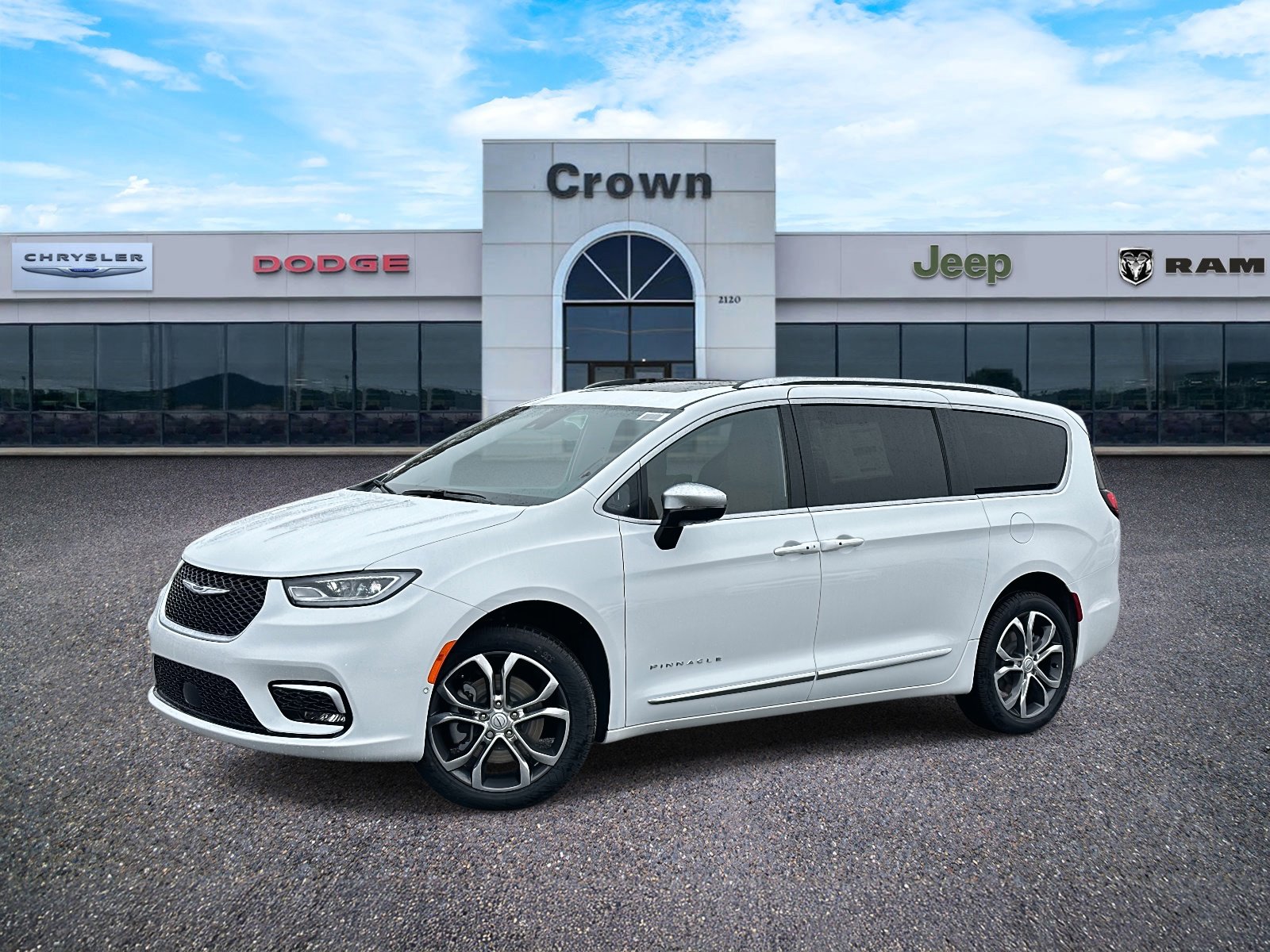 2026 Chrysler Pacifica Pinnacle's photo