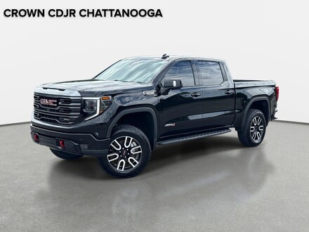 2023 GMC Sierra 1500 AT4 4WD Crew Cab 147 AT4