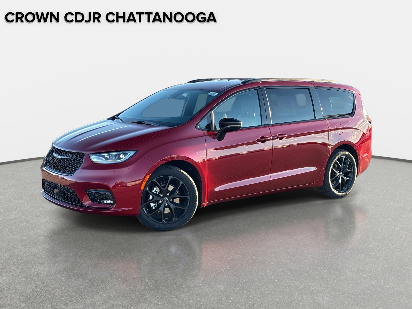 2026 Chrysler Pacifica Select's photo