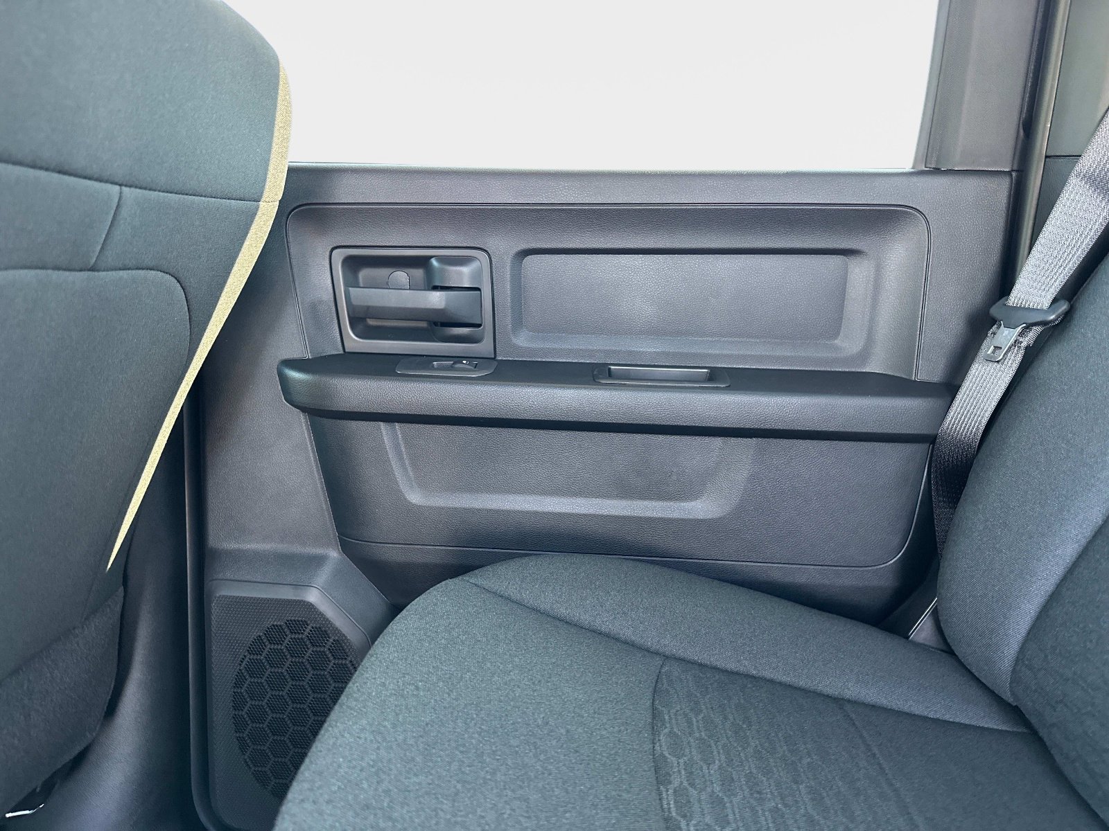 2025 RAM 2500 Tradesman - Photo 16