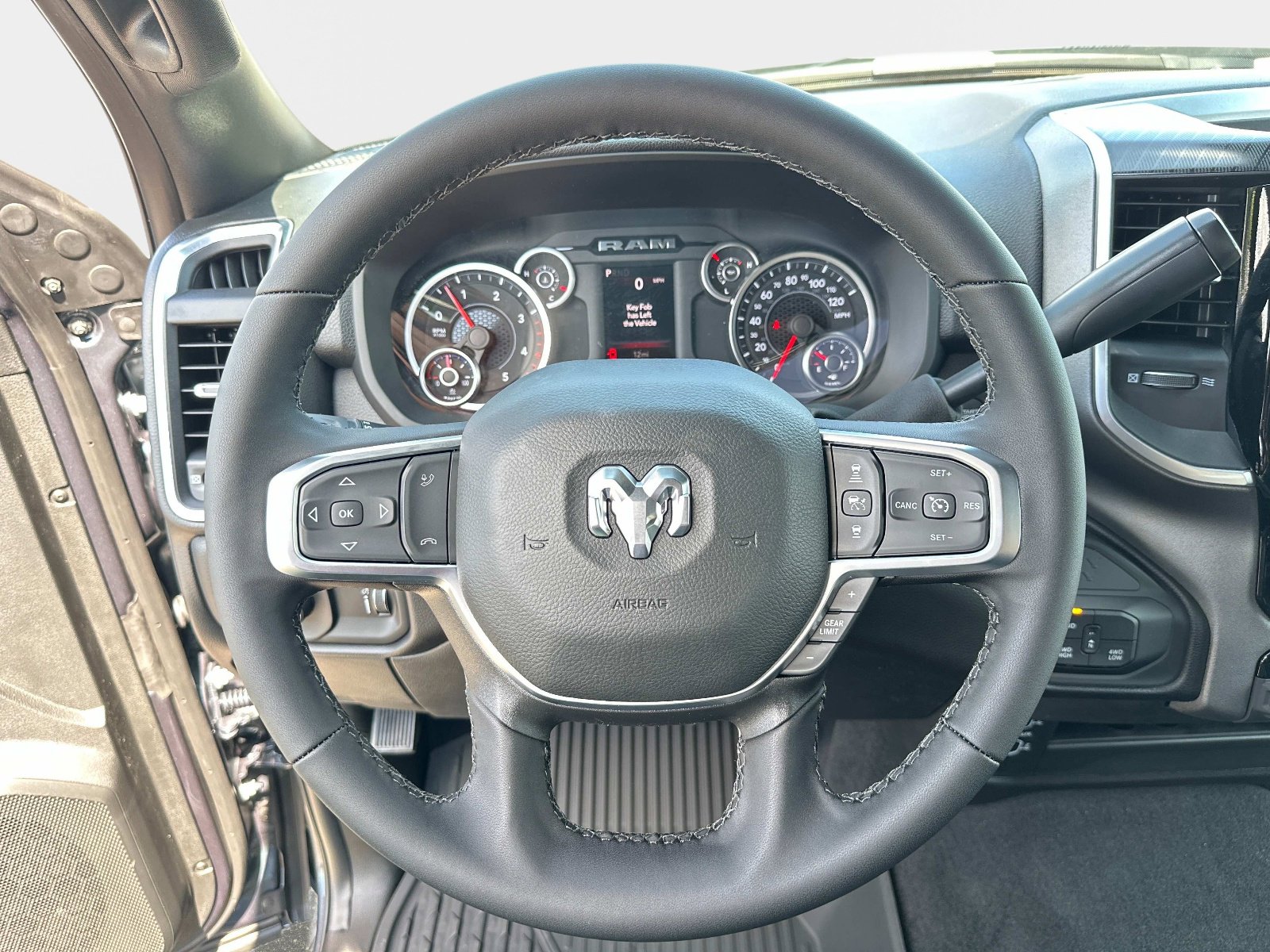 2025 RAM 2500 Big Horn - Photo 26