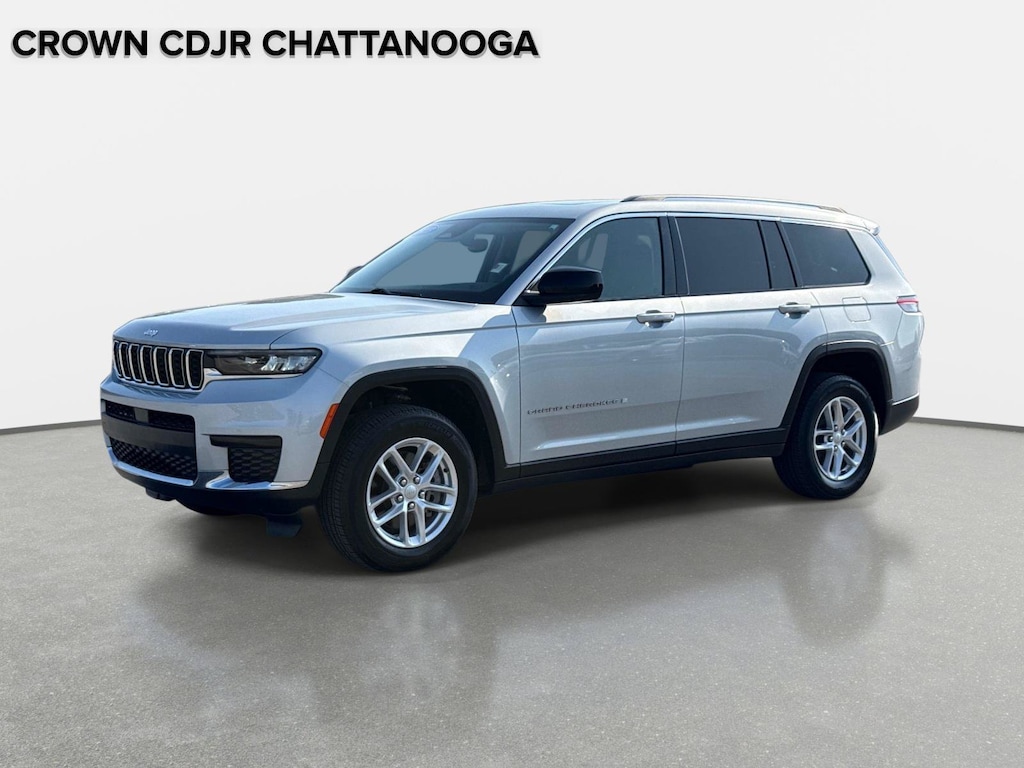 Used 2023 Jeep Grand Cherokee L Laredo Laredo 4x4