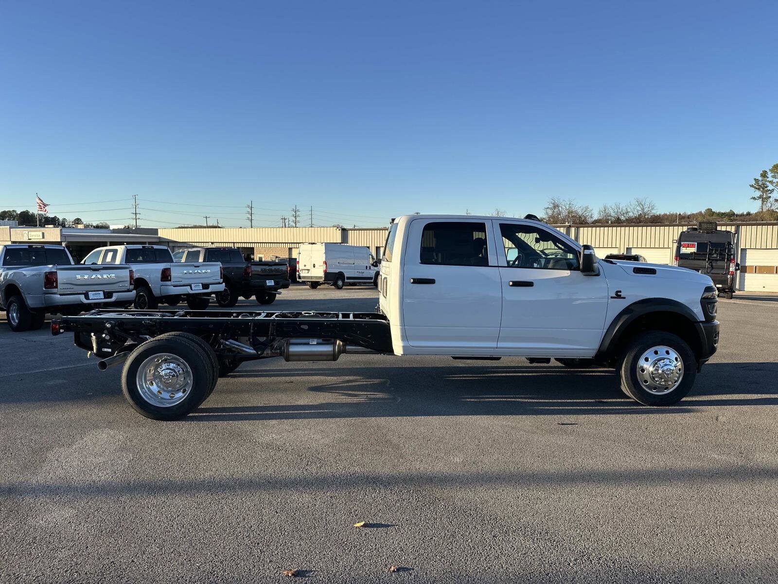 2026 Ram 4500 Tradesman photo 3
