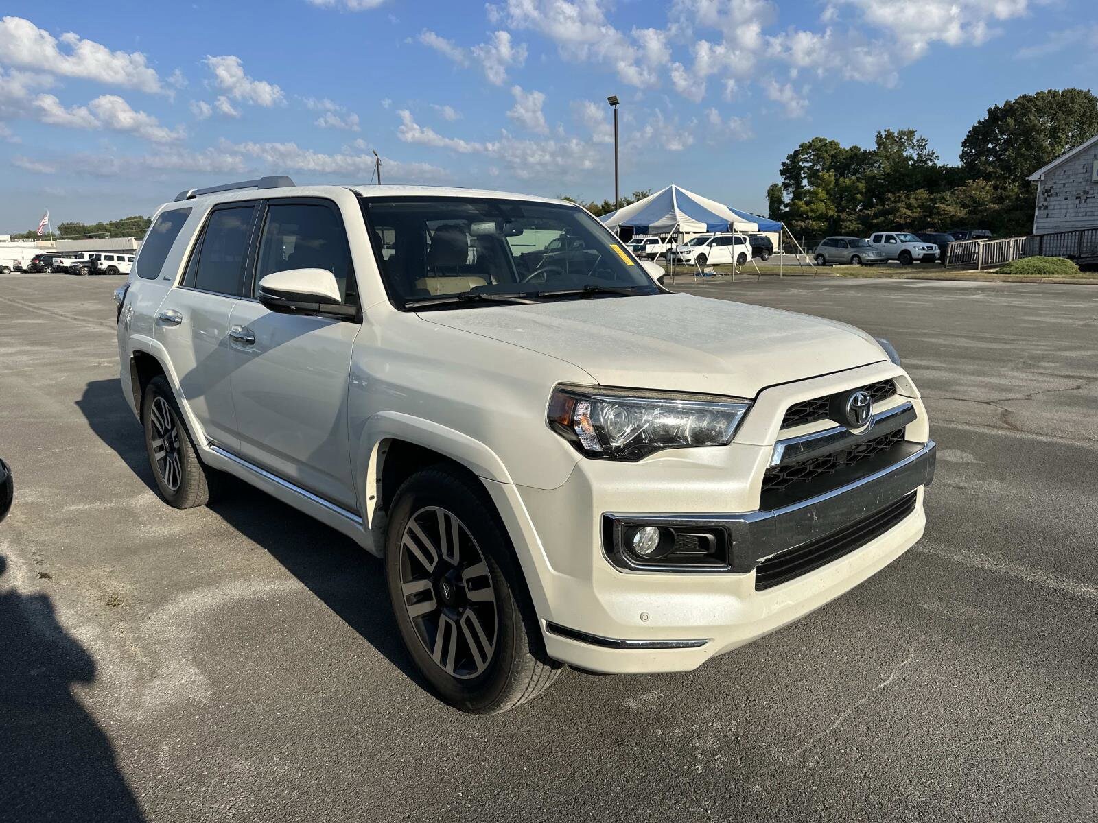 2018 Toyota 4Runner Limited 2WD photo 2