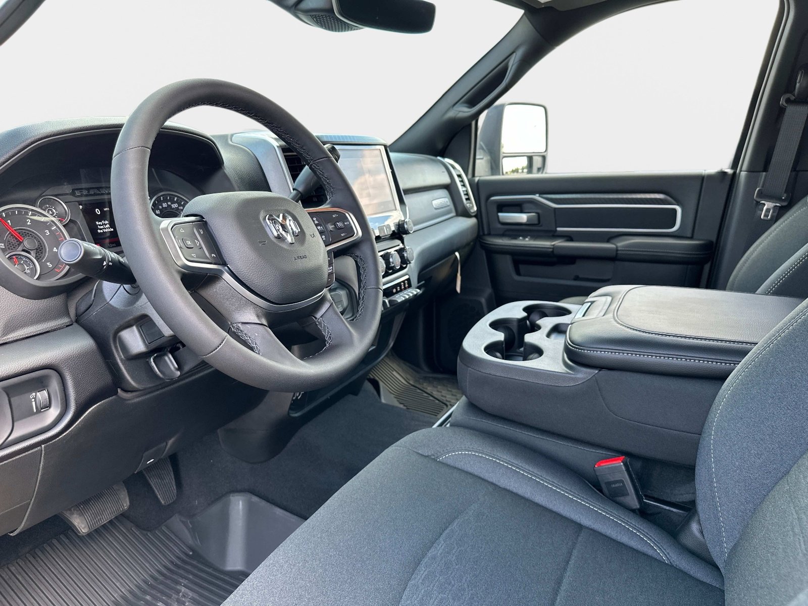 2025 RAM 2500 Big Horn - Photo 33