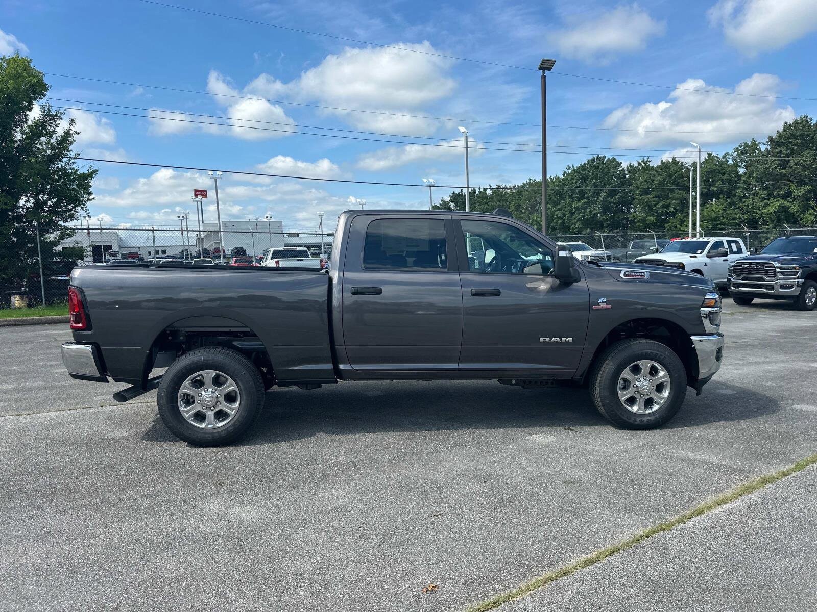 2025 Ram 2500 Big Horn photo 3