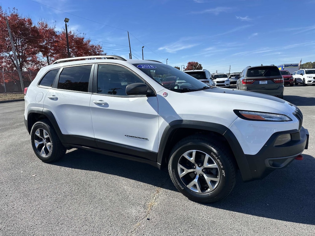 Used 2018 Jeep Cherokee Trailhawk Trailhawk 4x4