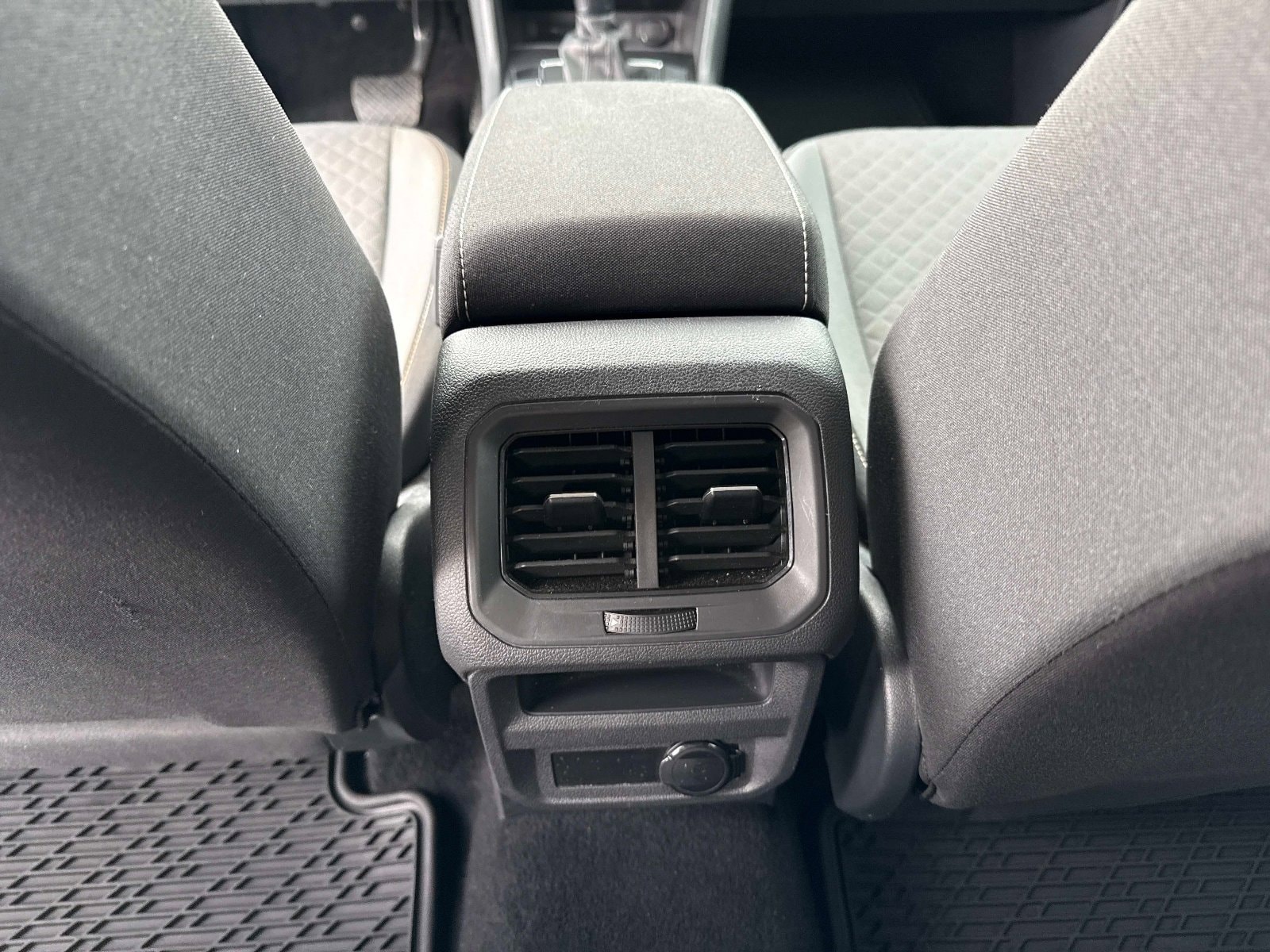 2021 Volkswagen Tiguan S - Photo 17