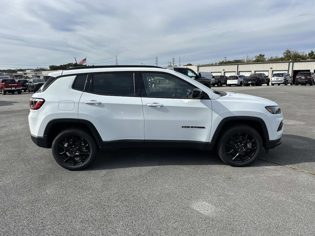 New 2026 Jeep Compass Latitude Sport Utility