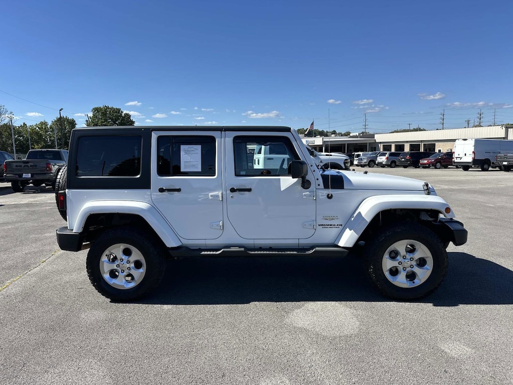 Used 2015 Jeep Wrangler Unlimited Sahara 4WD  Sahara