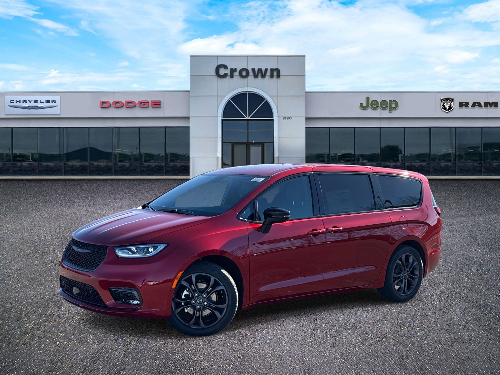 2026 Chrysler Pacifica Select's photo