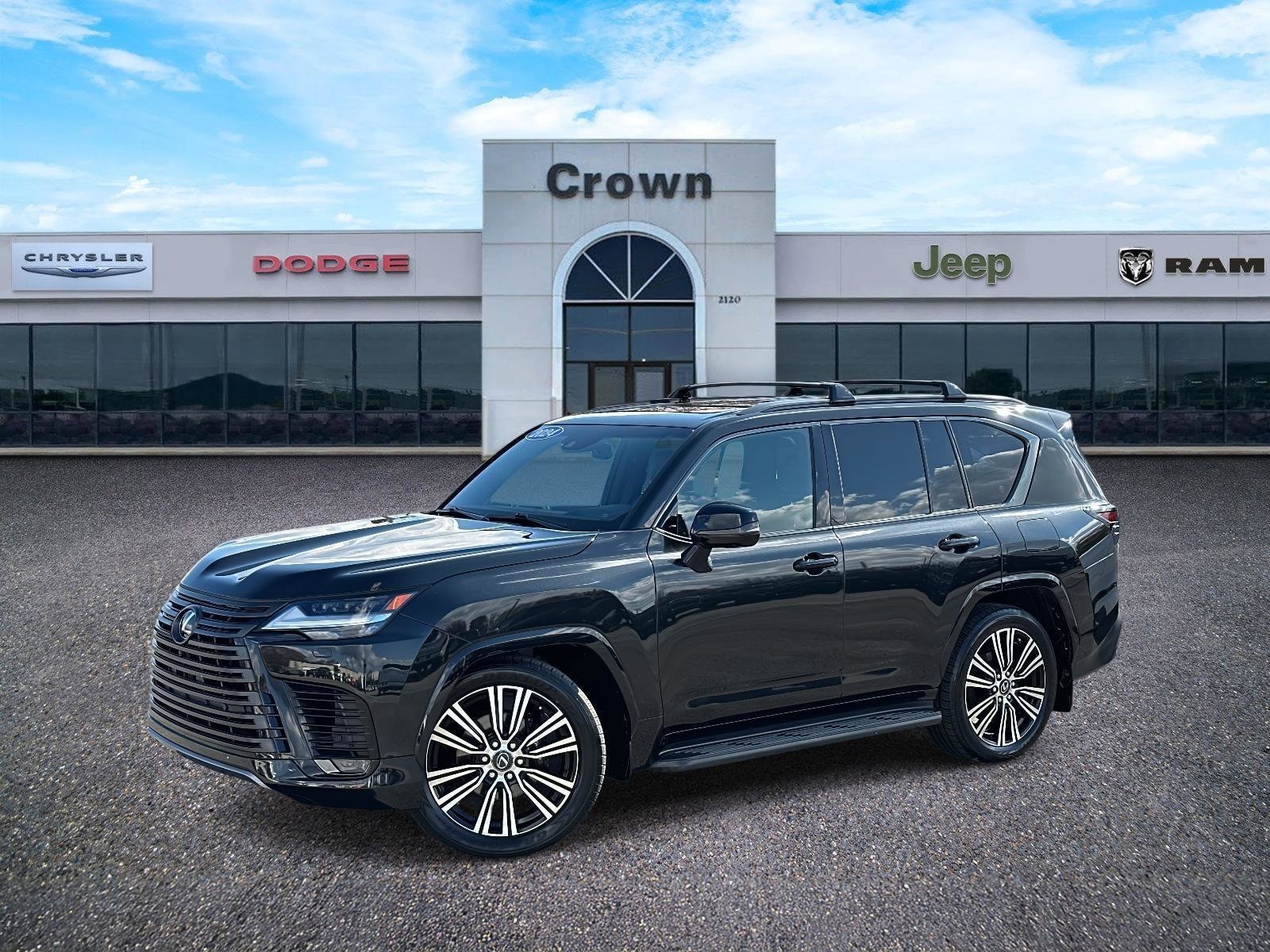 2024 Lexus LX Luxury's photo