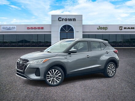 2022 Nissan Kicks SV SV FWD