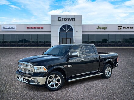 2016 Ram 1500 Laramie 4WD Crew Cab 140.5 Laramie