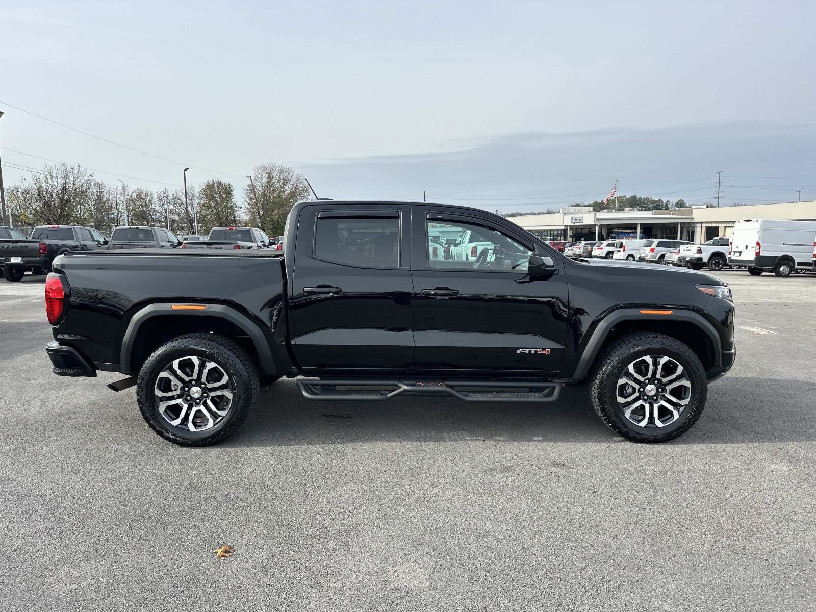 2024 Gmc Canyon AT4 photo 3