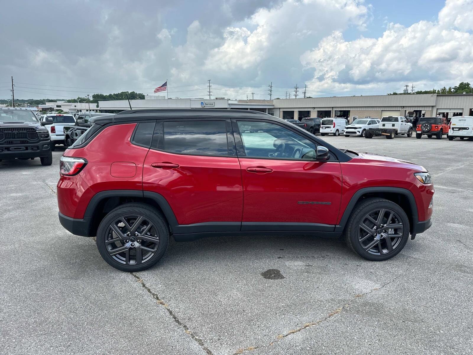 2025 Jeep Compass Limited photo 3