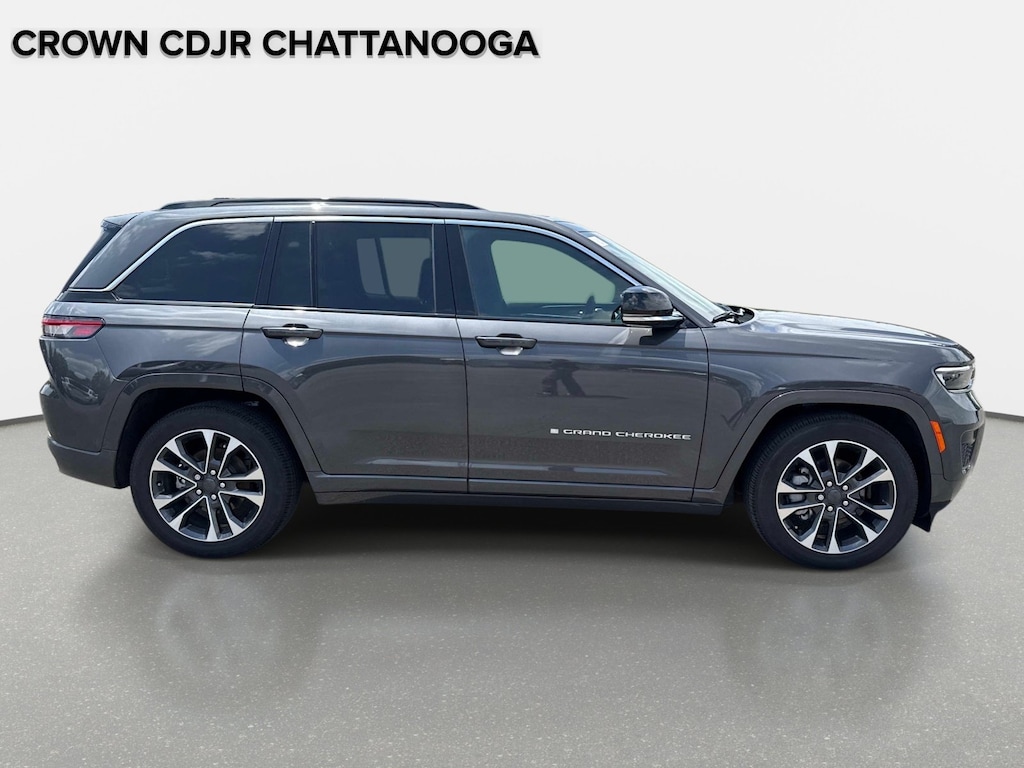 New 2025 Jeep Grand Cherokee Overland Sport Utility
