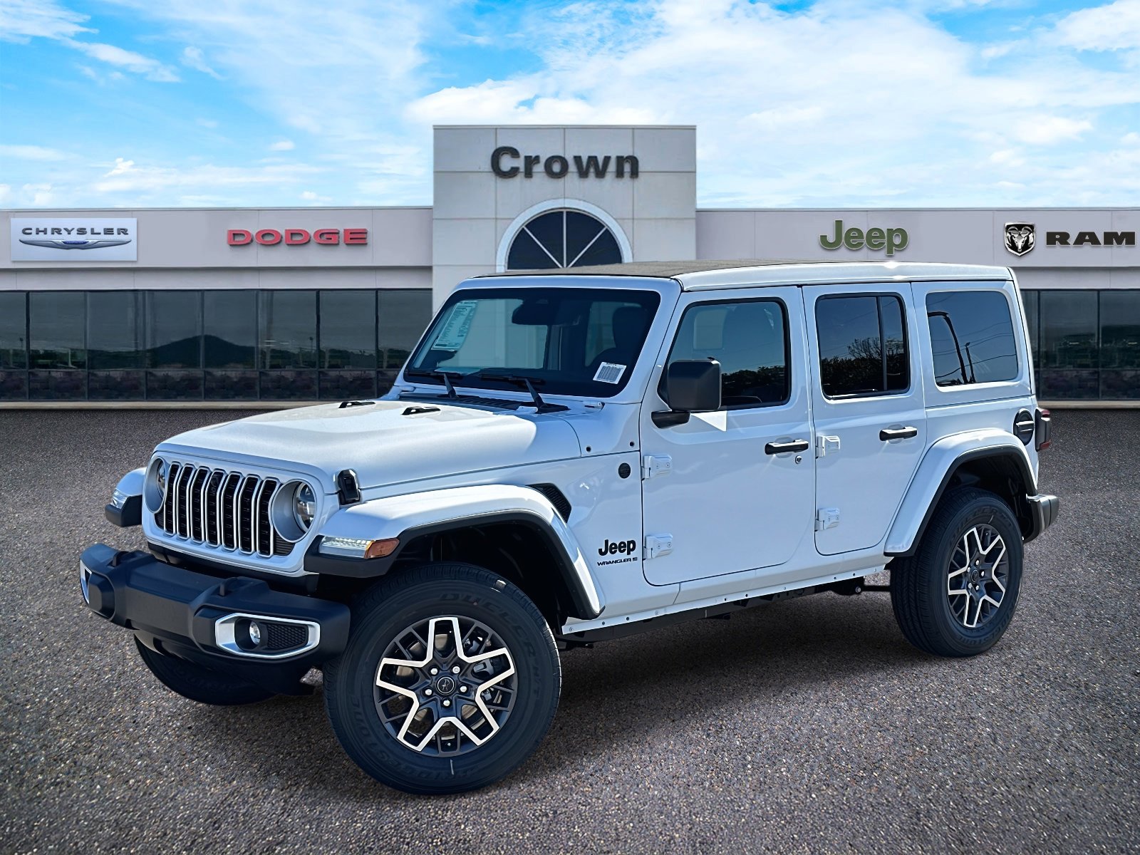 2026 Jeep Wrangler 4-Door Sahara's photo