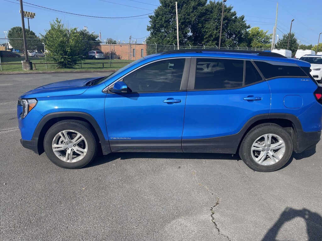 Used 2024 GMC Terrain SLE FWD SLE